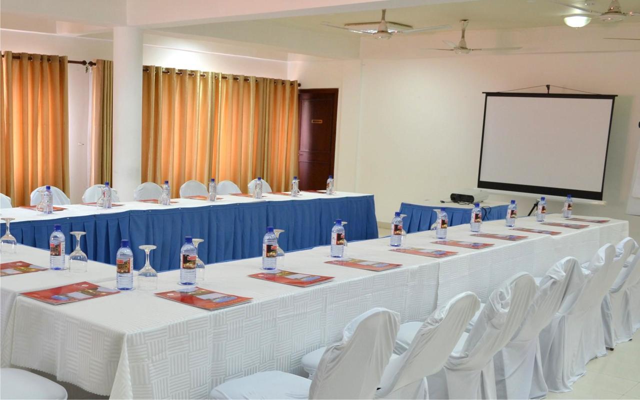 Ramada Resort Accra Kültér fotó