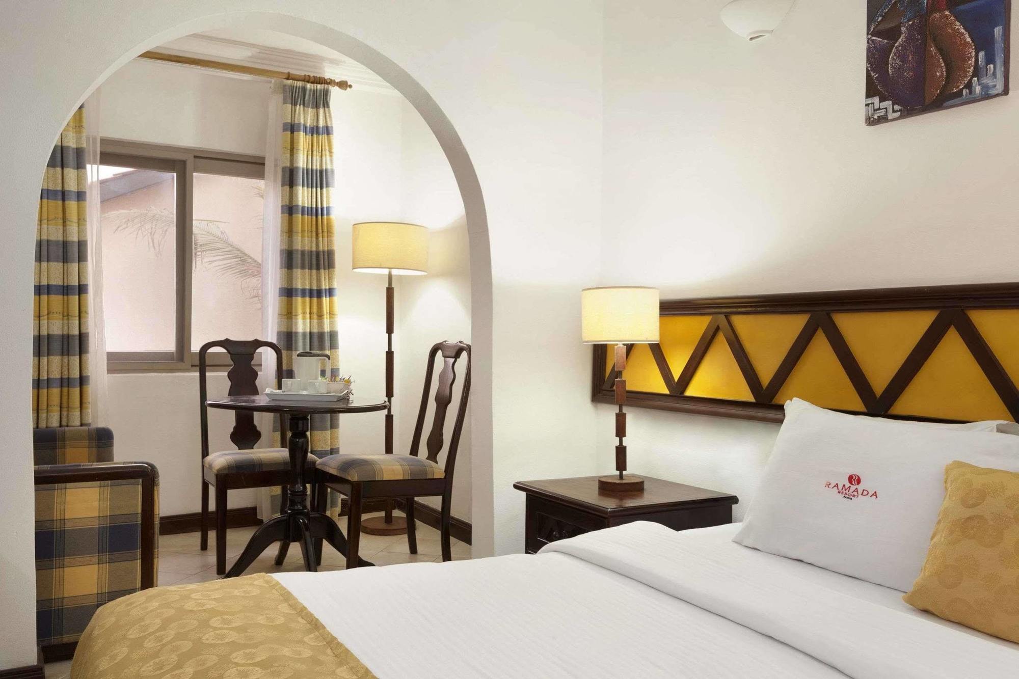 Ramada Resort Accra Kültér fotó