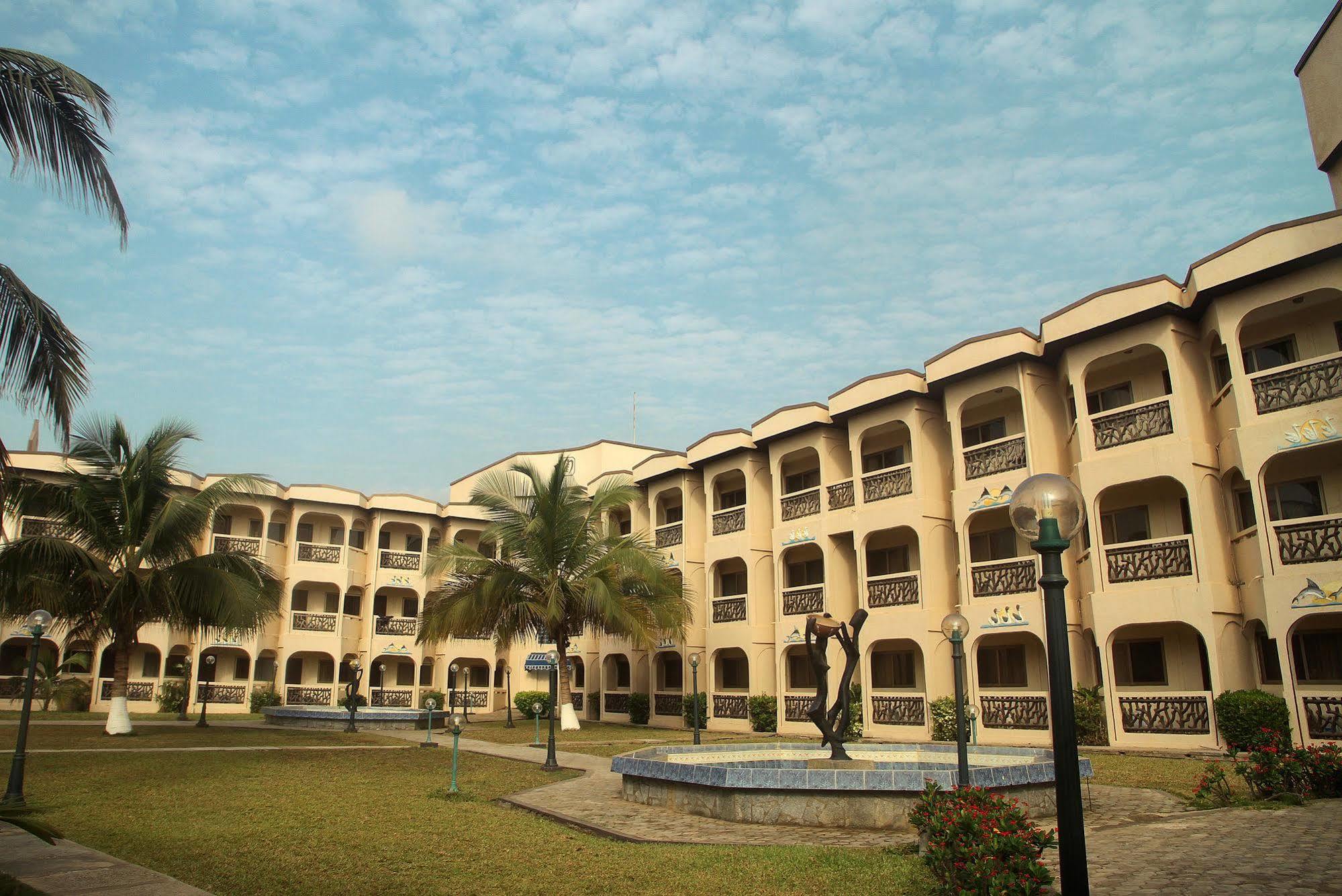 Ramada Resort Accra Kültér fotó